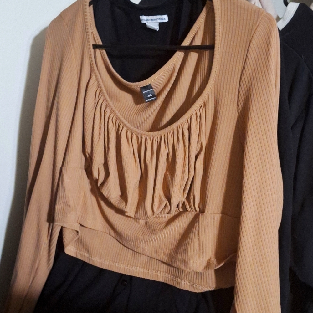 Crop top